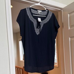 NWT CJ Banks Dark Blue Top with White Embroidery